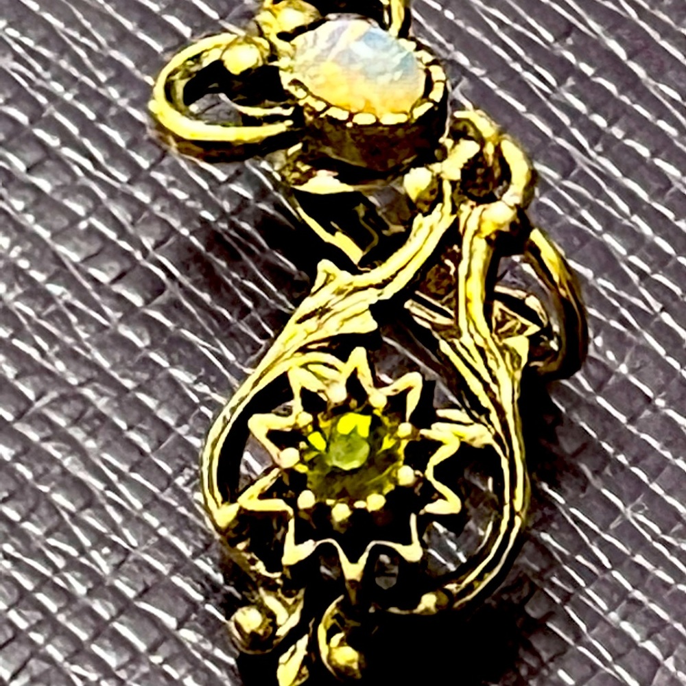 Sarah Coventry earrings